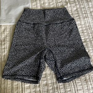 Brand New!!! Buffbunny Legacy Bike Short Black Bossy print